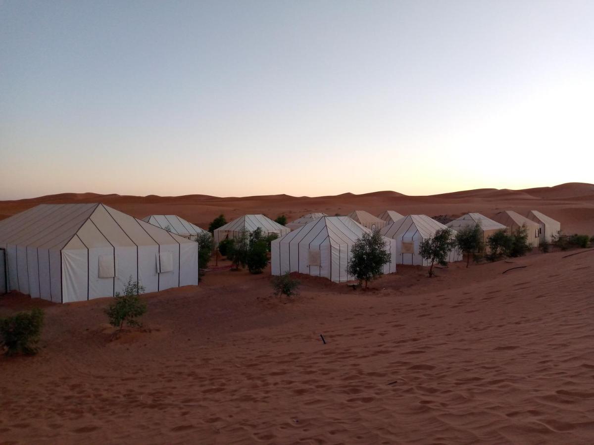 Akabar Luxury Desert Camp مرزوكة المظهر الخارجي الصورة