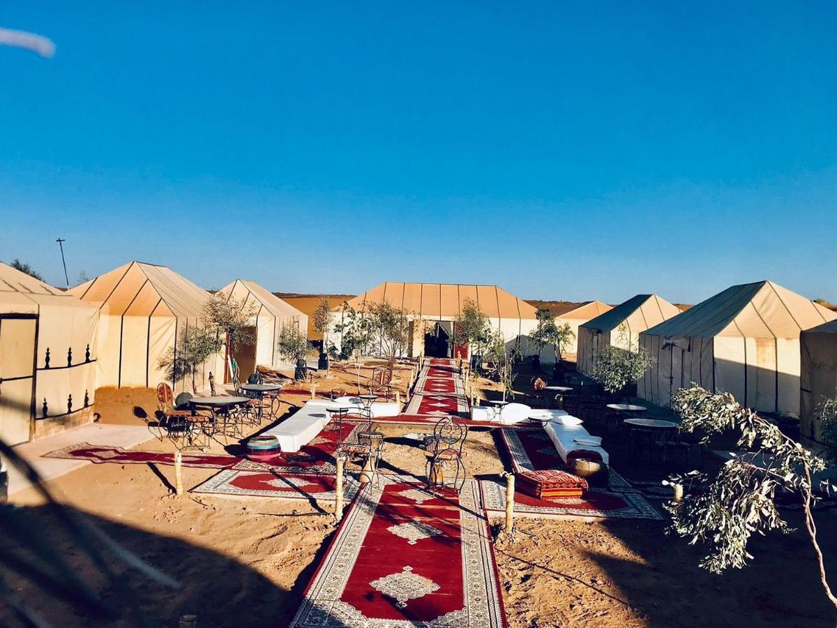 Akabar Luxury Desert Camp مرزوكة المظهر الخارجي الصورة