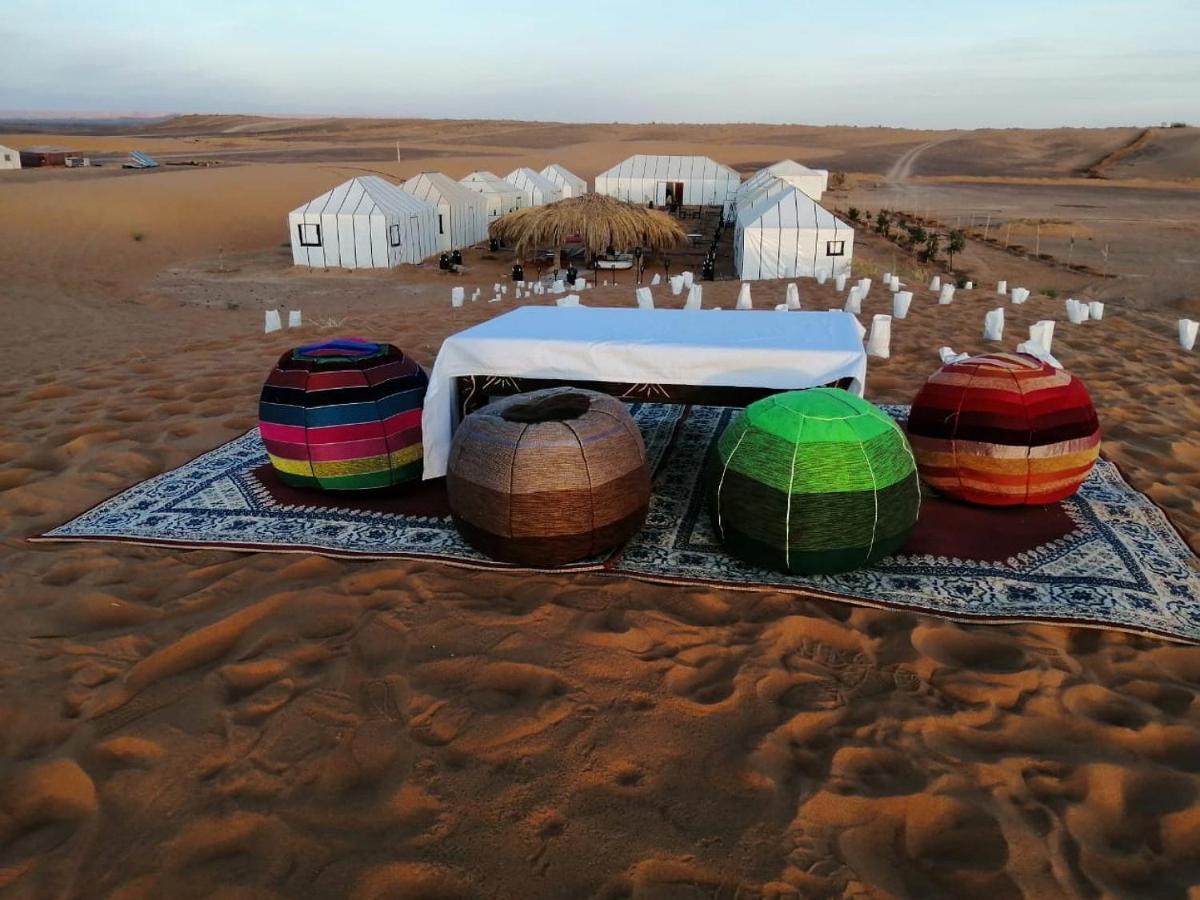 Akabar Luxury Desert Camp مرزوكة المظهر الخارجي الصورة