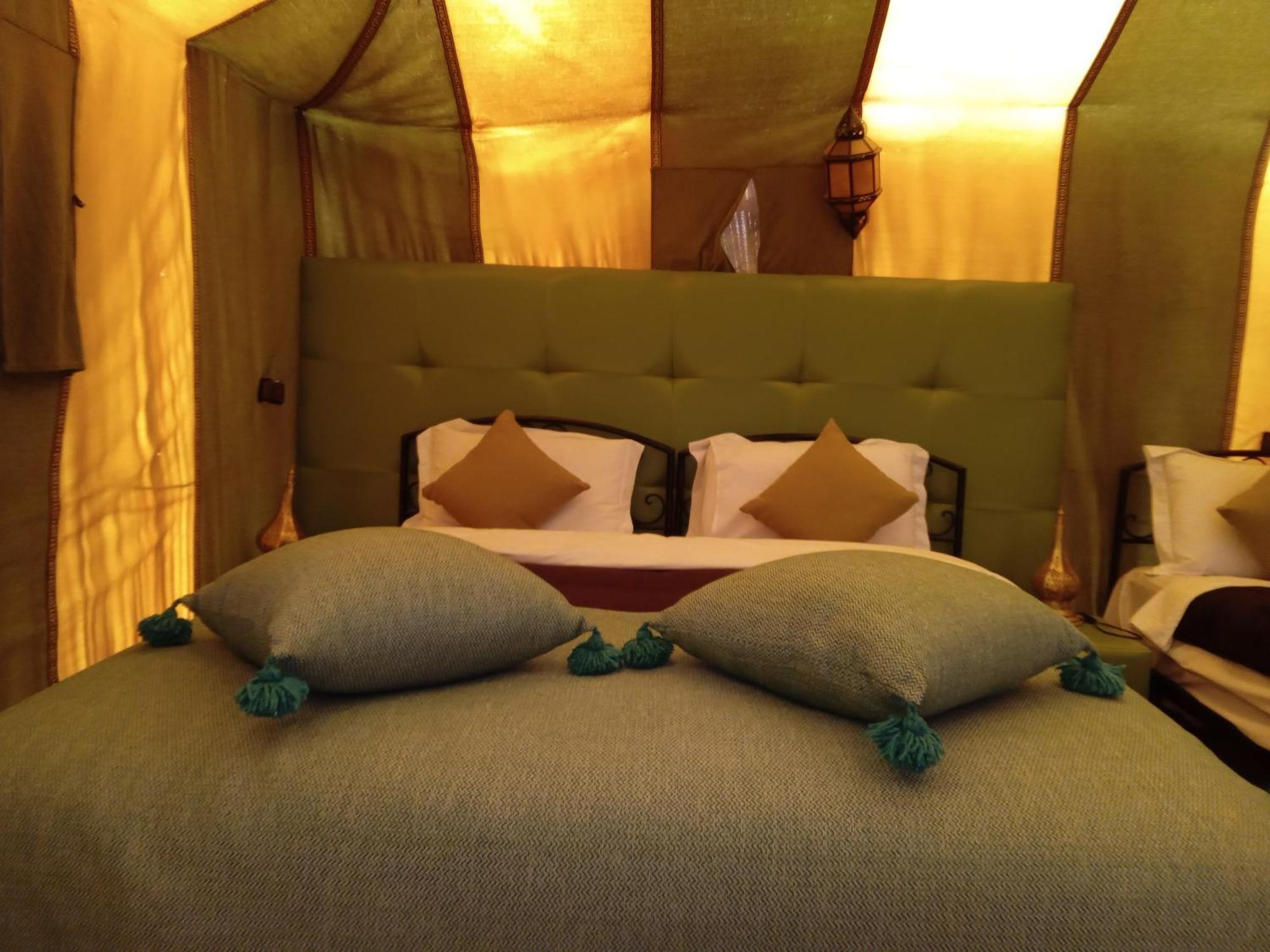 Akabar Luxury Desert Camp مرزوكة المظهر الخارجي الصورة